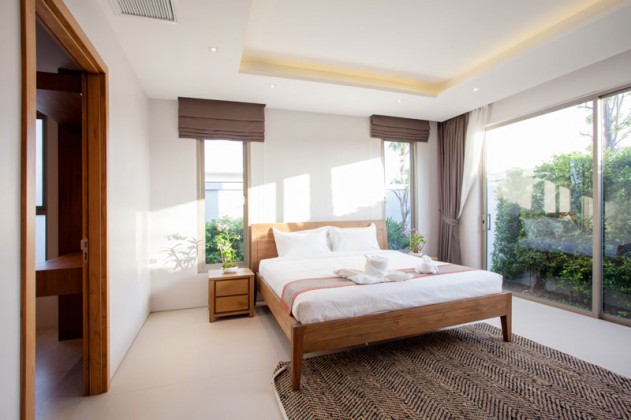 For Sale Luxury Three Bedroom Private Pool Villa Image by Phuket Realtor