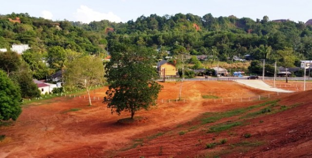 Thailand Real Estate – Kathu Phuket Mountain View Land Plots for Sale Image by Phuket Realtor