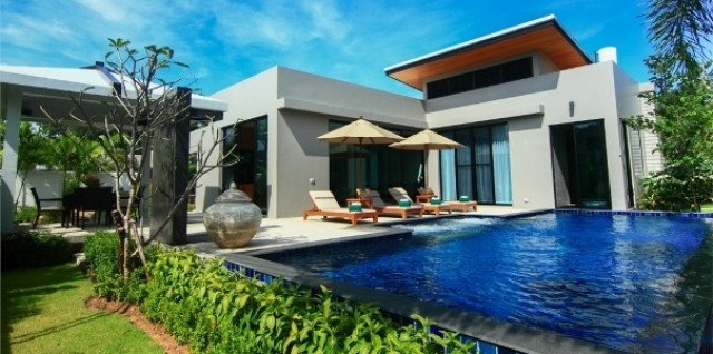 Villa in Phuket for Sale | Baan Bua Estate | Great Family Location! Image by Phuket Realtor