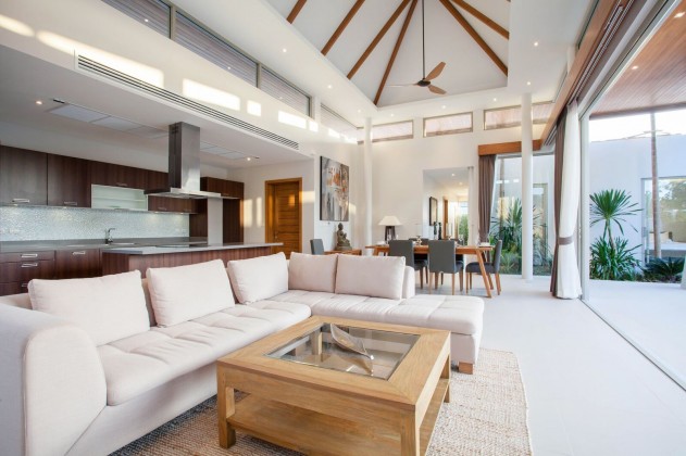 Botanica Luxury Pool Villa for Sale | Walking to Bang Tao Beach Everyday Image by Phuket Realtor