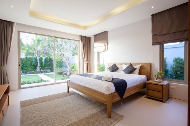 Four Bedroom Luxury Pool Villa for Sale Walking Distance to Bang Tao Beach Image by Phuket Realtor