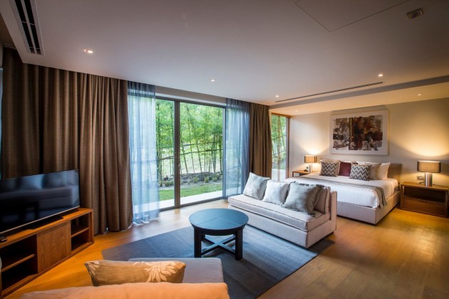 Layan Seven Bedroom Sea View Luxury Villa for Sale Image by Phuket Realtor