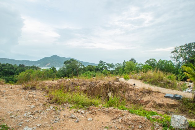 Sea View Land Plot for Sale in Surin Image by Phuket Realtor