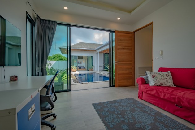 You'll Love This 4 Bed Pool Villa for Sale | No Estate Fees Image by Phuket Realtor