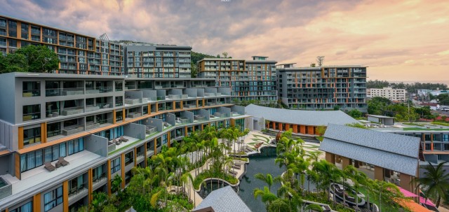 Must See Sea View Mida Grande Condomium for Sale Image by Phuket Realtor