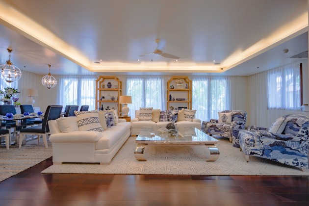 Must See Marina Penthouse with Private Boat Garage for Sale Image by Phuket Realtor