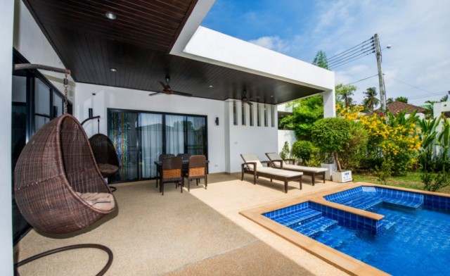Resale Pool Villa in Rawai Phuket Thailand | For Sale Image by Phuket Realtor