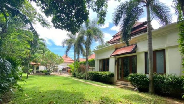Sai Taan Estate Private Pool Villa for Sale Image by Phuket Realtor