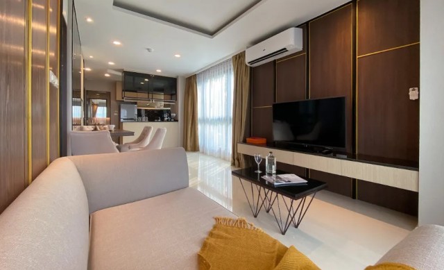 Corner Unit | Surin Phuket Condominium For Sale | Partial Sea View Image by Phuket Realtor