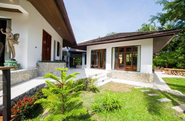 Surin Beach Home for Sale | Surin Springs 5 Bedroom Residence | Don't Wait! Image by Phuket Realtor