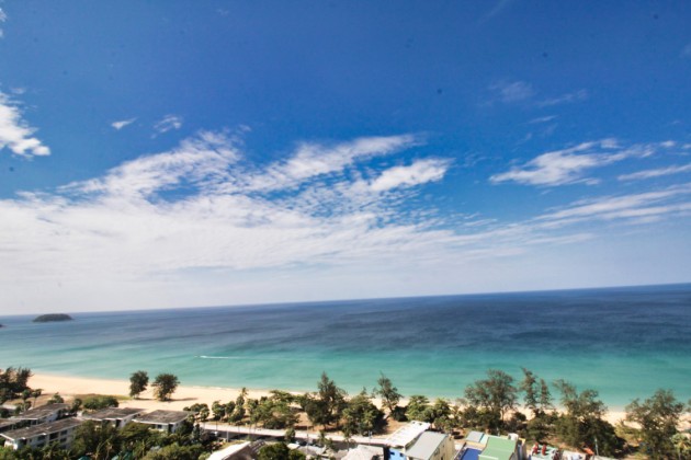 Must See | 20th Floor Phuket Sea View Unit for Sale | Karon Beach Image by Phuket Realtor